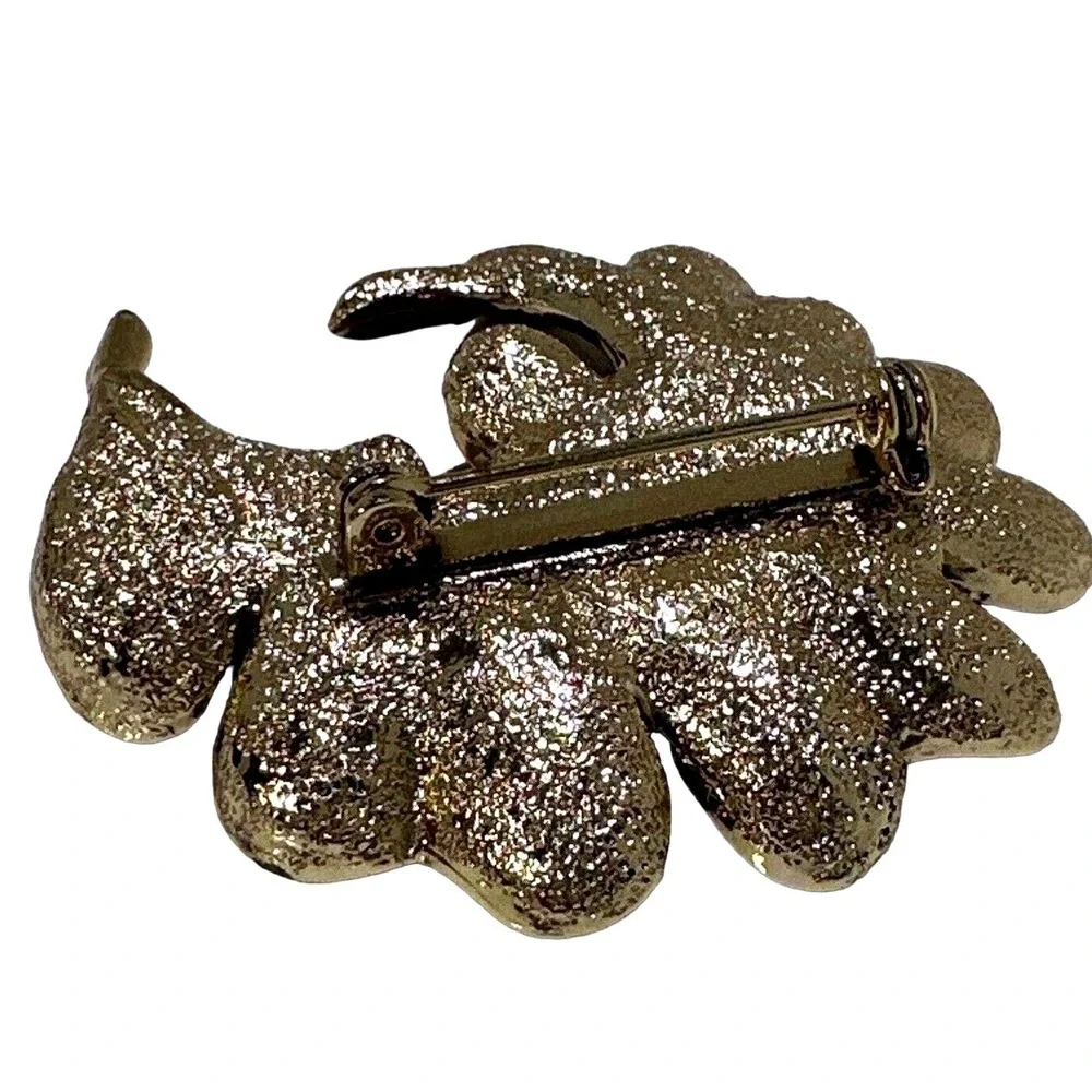 Leaf Brooch Pin‎ Purple Enamel Gold Tone Floral Vintage Style Jewelry